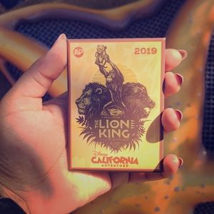 Lion King Annual Passholder Pin Disneyland CA